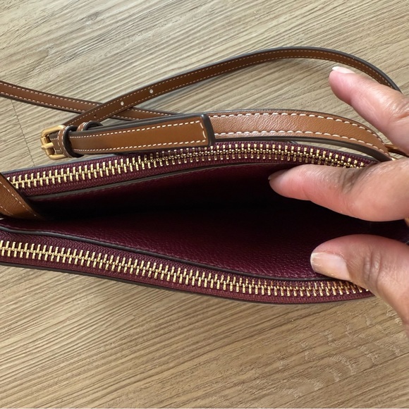 Tory Burch Perry Bombe Double Zip Leather Crossbody Burgundy Chic Feminine - Picture 6 of 12